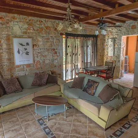 Villa Stone Made Private Pool *