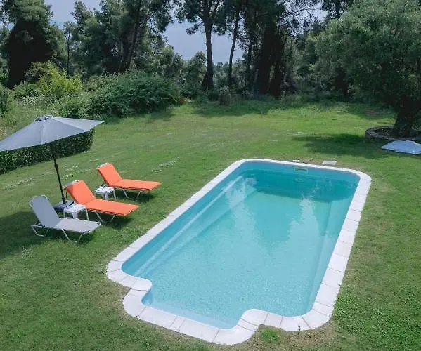 Stone Made Private Pool Villa Kriopigi