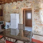 Stone Made Private Pool וילה קריופיגי